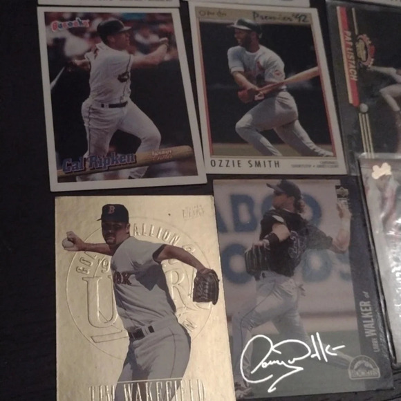 Baseball Card Lot - Picture 2 of 4